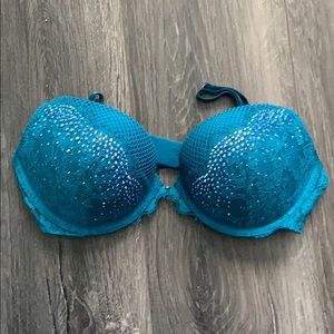 Victoria’s Secret Push Up Bra 34C Stones